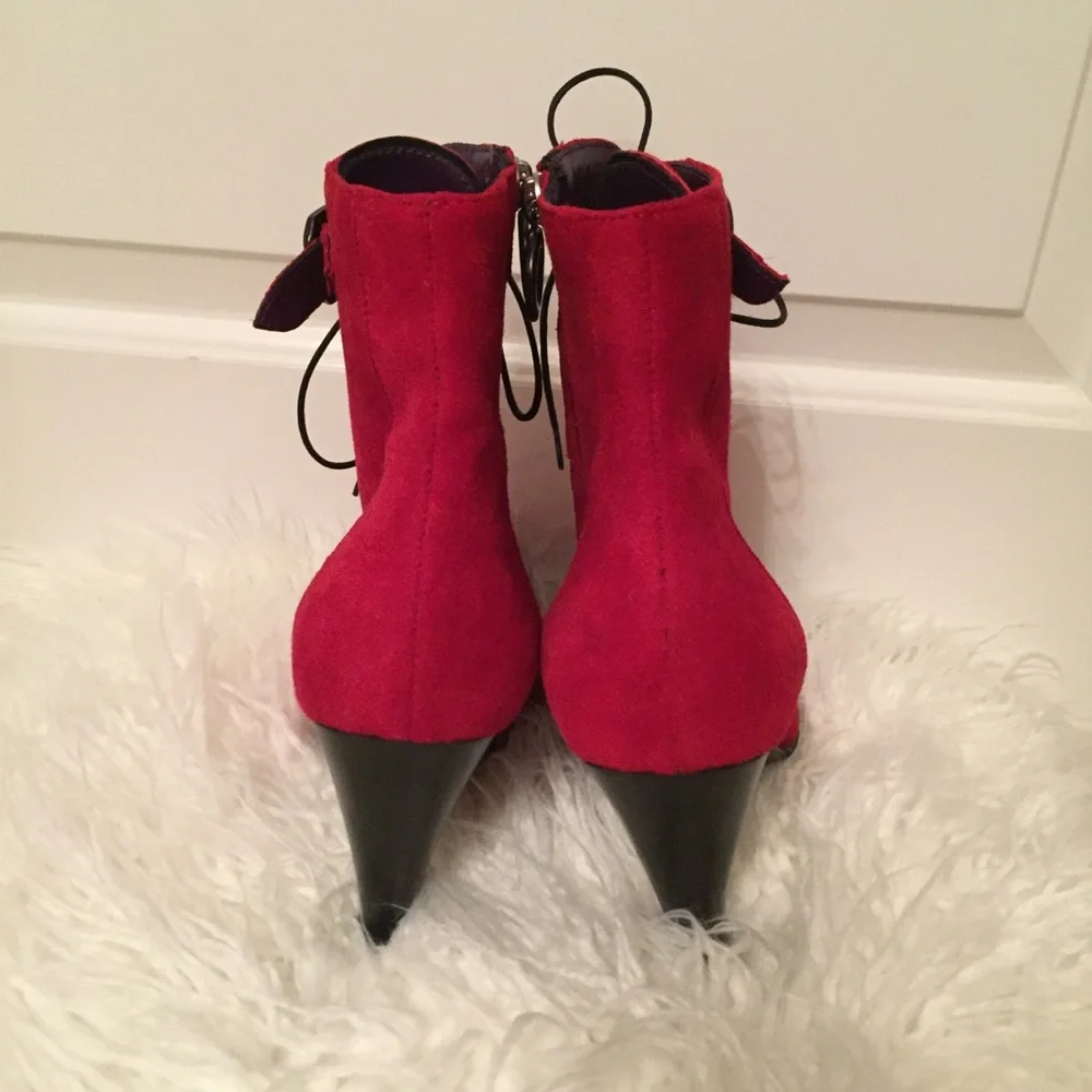 TENTAZIONE BOOTS ANKLE ZIP RED SUEDE ITALY LACE ACCENT HEELS Size 39 8.5